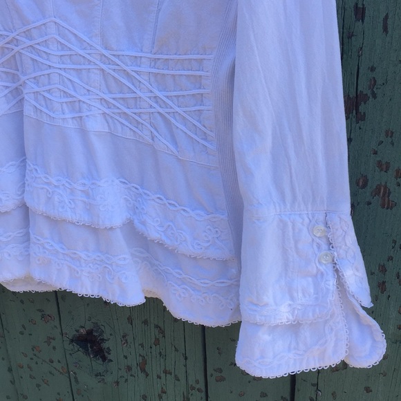 White embroidered blouse - Picture 7 of 7